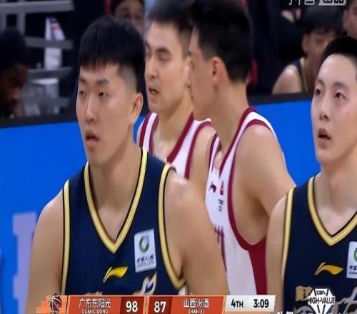 曼城正式引,岁巴西中后,卫雷斯,皇冠体育app下载,皇冠体育官网,澳门皇冠体育,bet皇冠体育在线