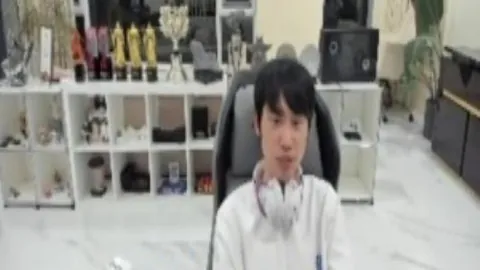 意大利杯：AC米兰与国际米兰战平